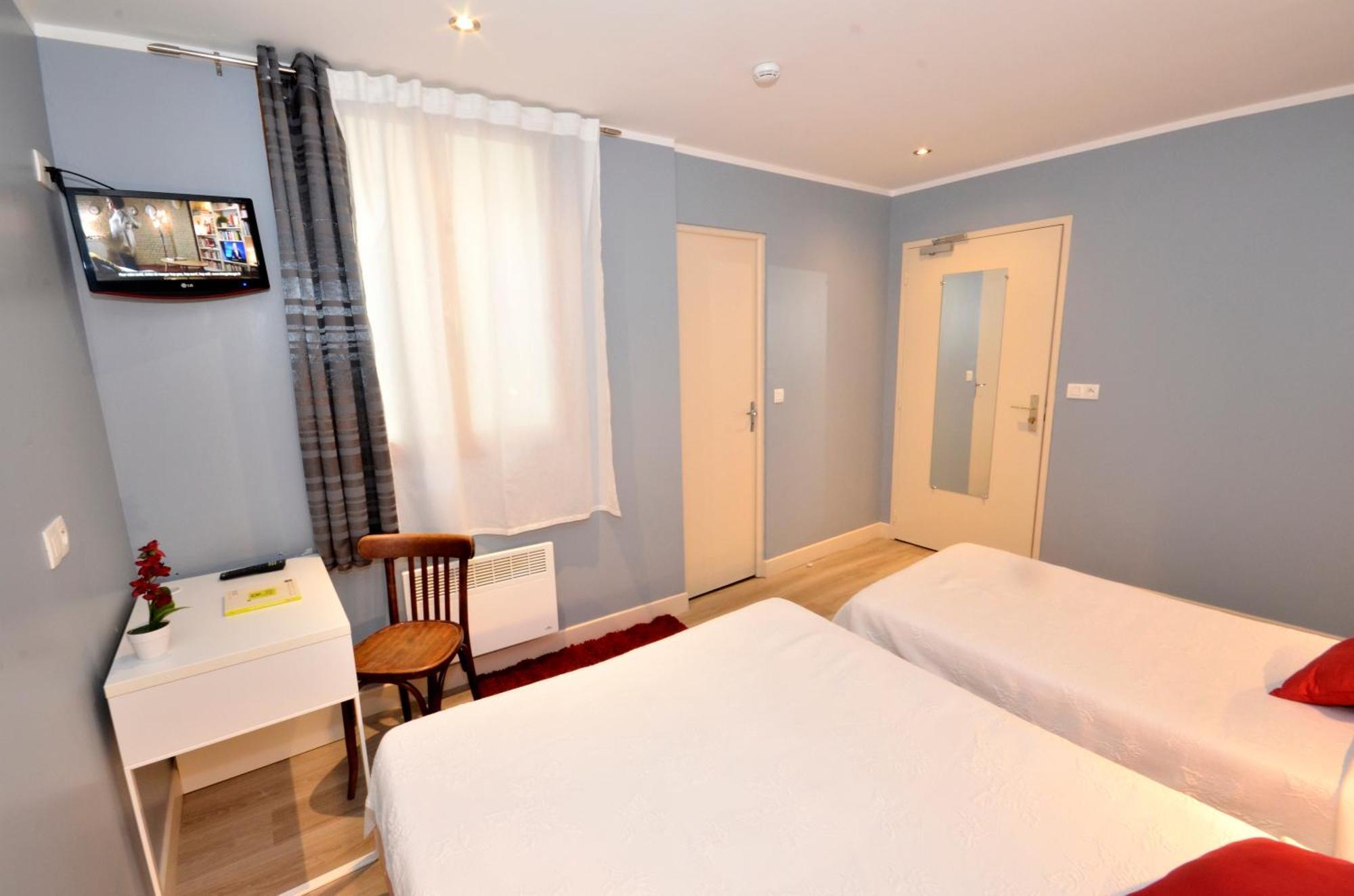 Hotel De L'Ours Coulommiers Zewnętrze zdjęcie