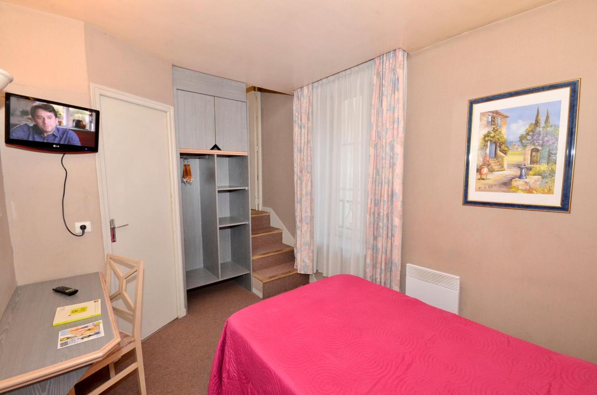 Hotel De L'Ours Coulommiers Zewnętrze zdjęcie