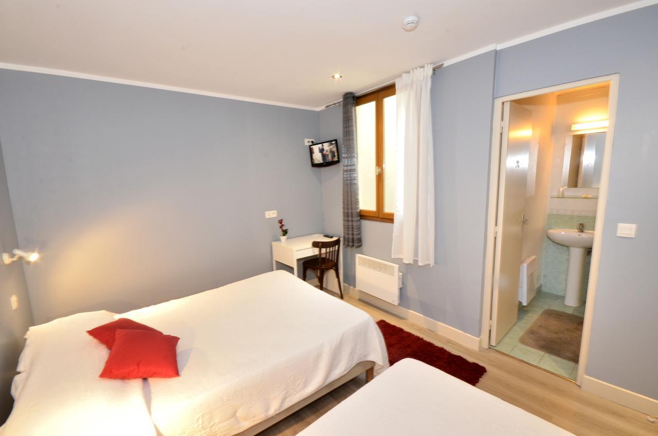 Hotel De L'Ours Coulommiers Zewnętrze zdjęcie